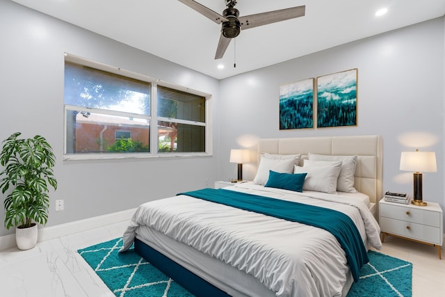 bedroom with ceiling fan