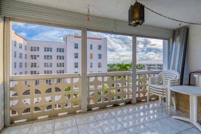 view of sunroom / solarium