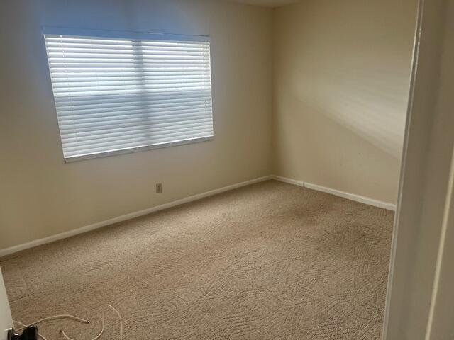 empty room with carpet