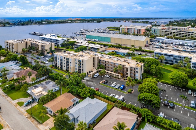 bird's eye view with a water view