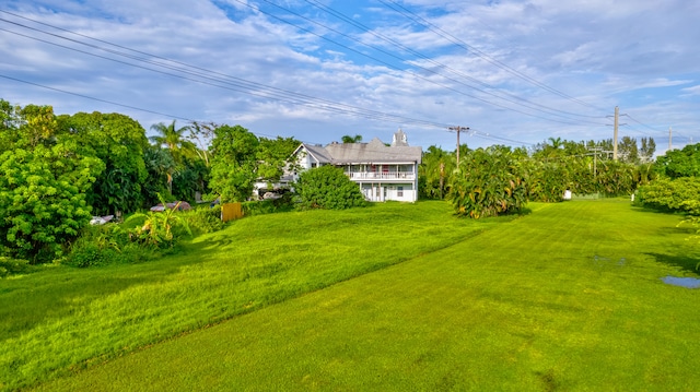 view of yard