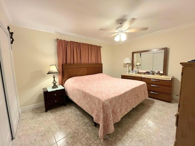 bedroom featuring crown molding and ceiling fan