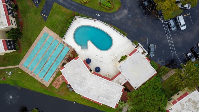 drone / aerial view