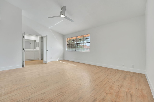 unfurnished room featuring light wood-type flooring and ceiling fan