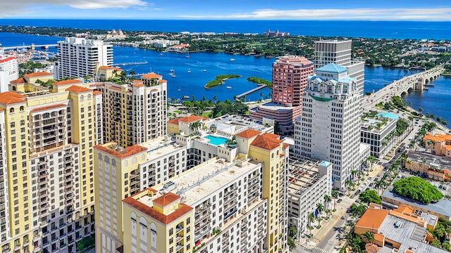 bird's eye view featuring a water view