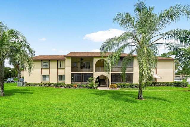 333 Knotty Pine Cir Unit C-2, Greenacres, FL 33463 - view of building exterior featuring cooling unit
