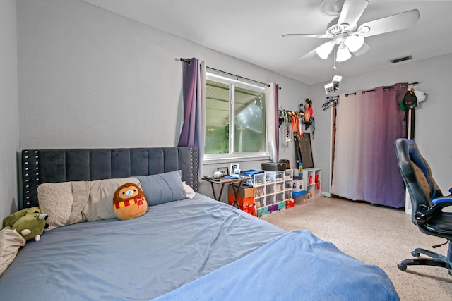 bedroom featuring ceiling fan