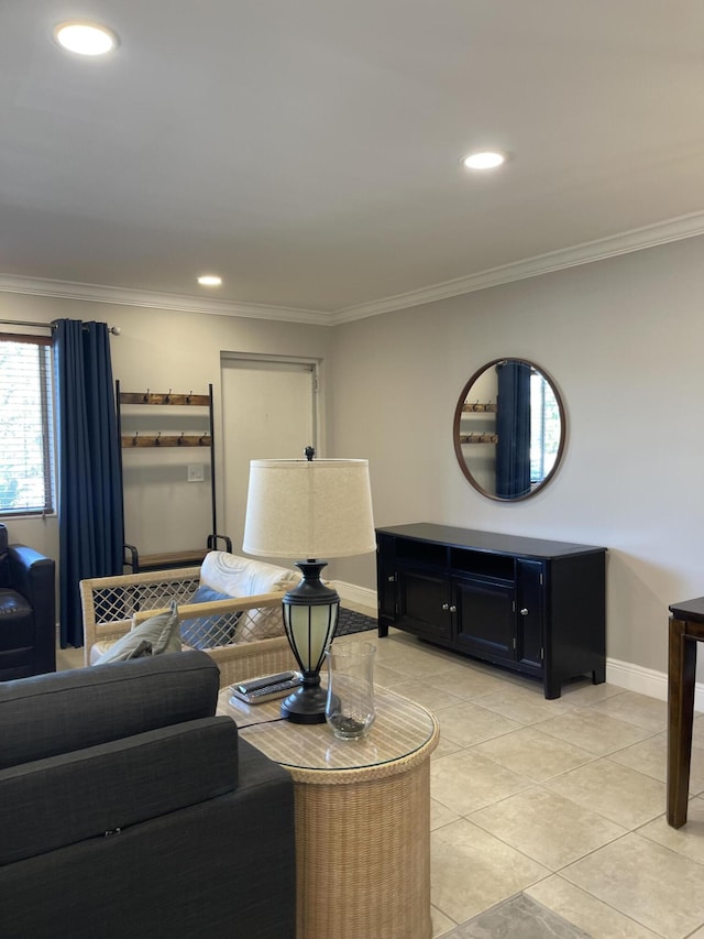 living room featuring light tile patterned flooring, baseboards, recessed lighting, and ornamental molding