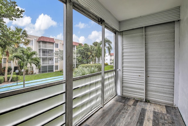 view of unfurnished sunroom