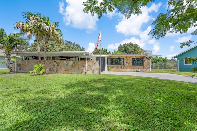 view of front of home with a front yard