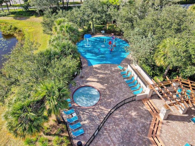 view of swimming pool