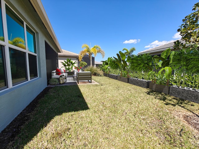 view of yard with a patio area