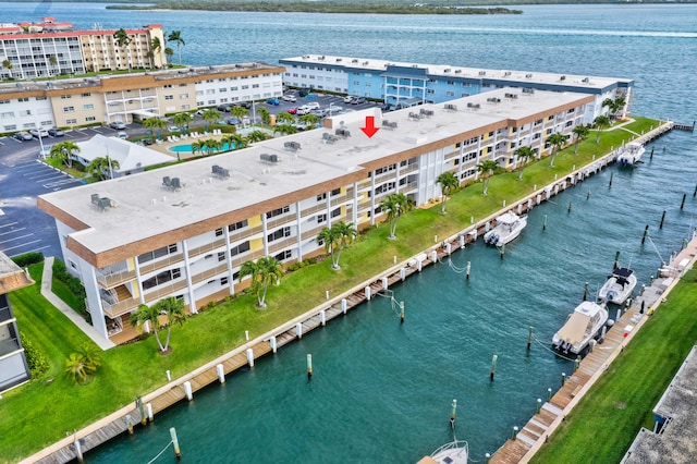 bird's eye view with a water view