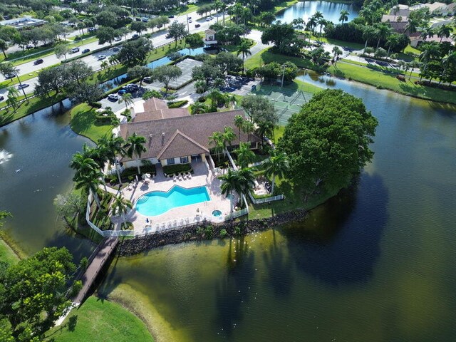 birds eye view of property featuring a water view