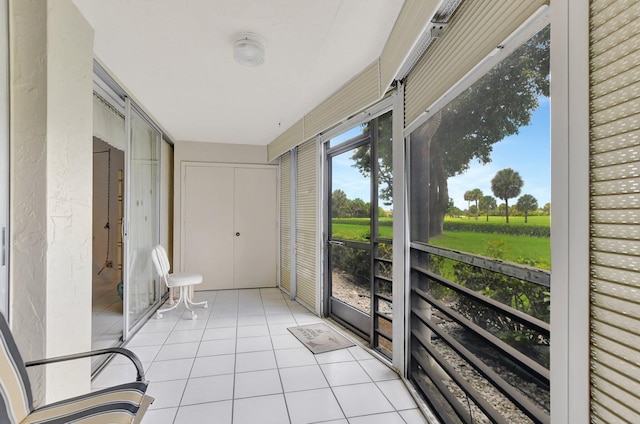 view of sunroom / solarium