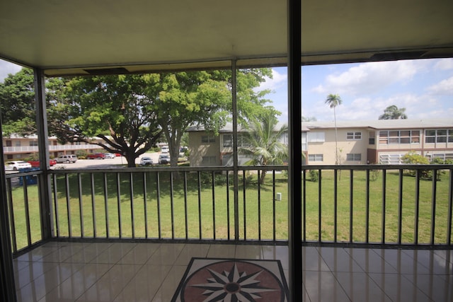 view of sunroom / solarium