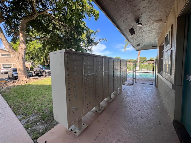 view of property's community featuring mail boxes