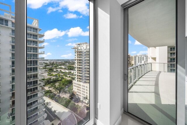 3100 N Ocean Dr Unit H-1508, Singer Island, FL 33404 - balcony with a city view