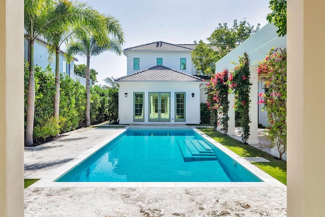 view of swimming pool featuring an outdoor structure