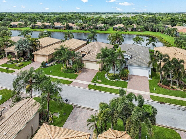 bird's eye view with a water view