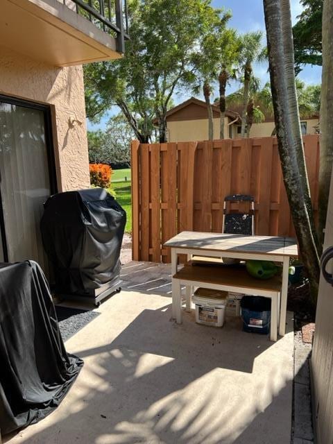 view of patio / terrace featuring grilling area