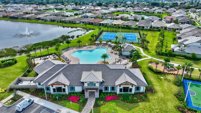 bird's eye view featuring a water view