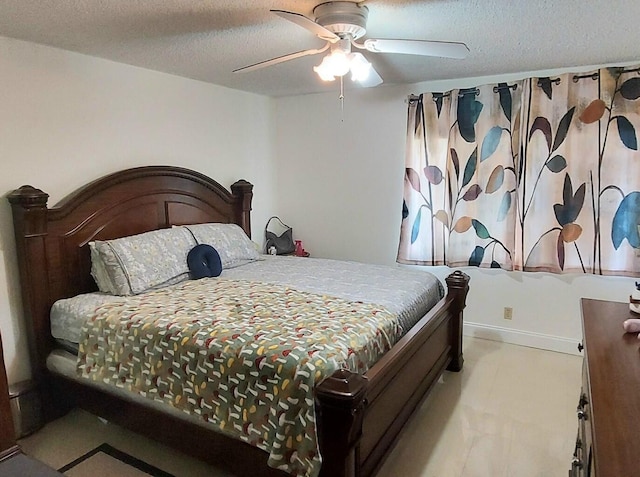 105 Lake Pine Cir Unit B-1, Greenacres, FL 33463 - bedroom with a textured ceiling and a ceiling fan
