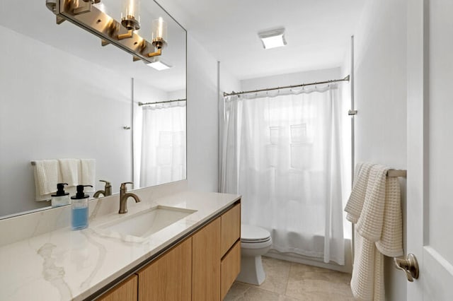 full bathroom featuring toilet, tile patterned flooring, a wealth of natural light, vanity, and shower / bathtub combination with curtain