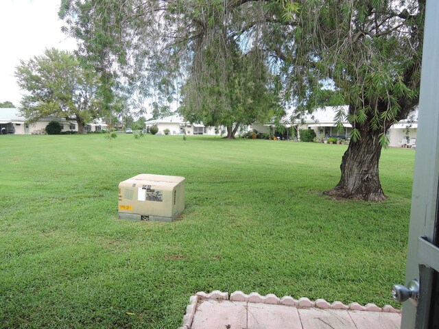 408 Sandpiper Dr Unit C, Fort Pierce, FL 34982 - view of yard