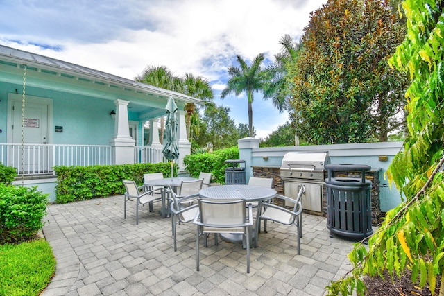 view of patio / terrace featuring area for grilling and grilling area