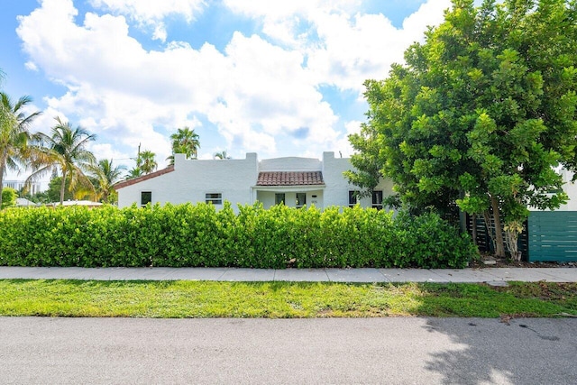 view of front of home