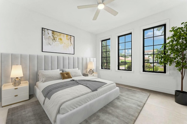 bedroom with ceiling fan