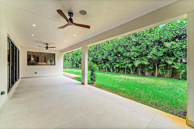 view of patio with ceiling fan