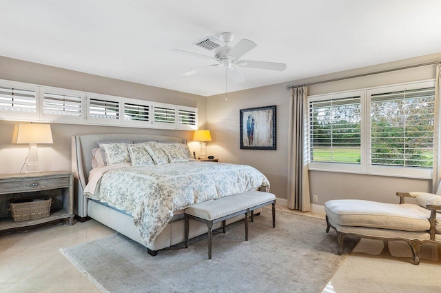 bedroom with ceiling fan