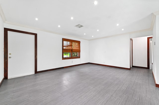 empty room with ornamental molding