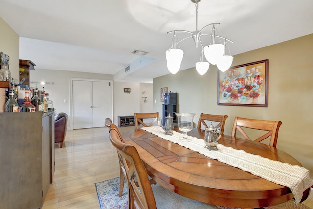 18181 NE 31st Ct Unit 1408, Aventura, FL 33160 - dining area with light wood finished floors and visible vents