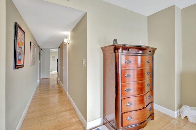 18181 NE 31st Ct Unit 1408, Aventura, FL 33160 - hall featuring baseboards and light wood-style flooring