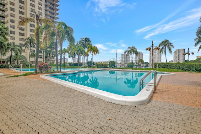 view of swimming pool