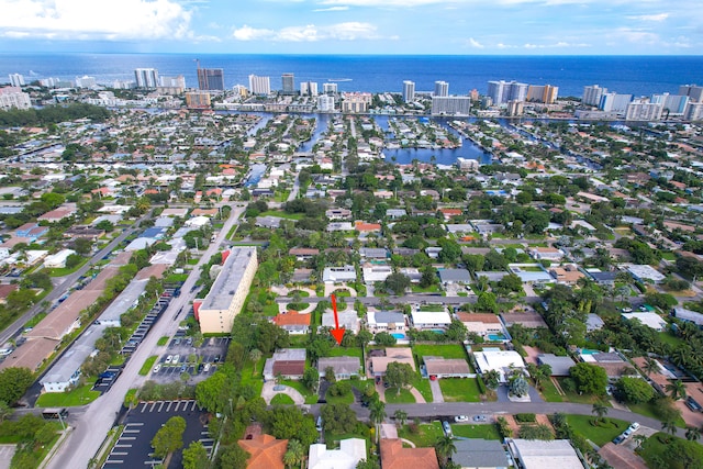 bird's eye view featuring a water view