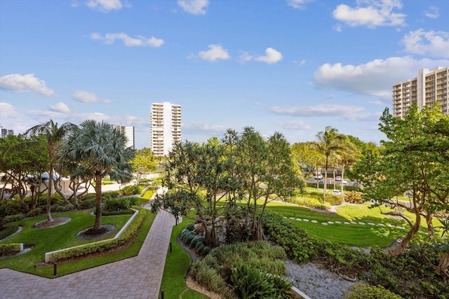 4101 N Ocean Blvd Unit D-308, Boca Raton, FL 33431 - surrounding community with a yard