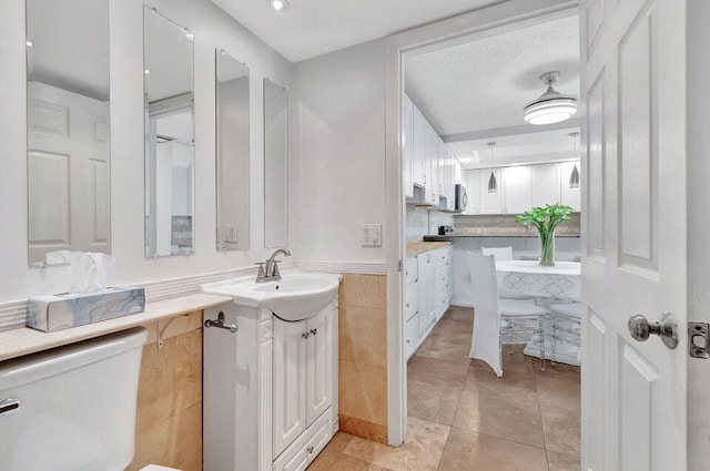 bathroom featuring vanity and tile patterned floors