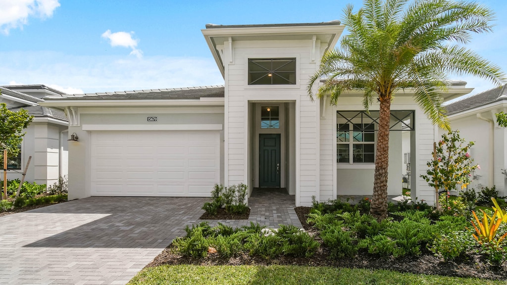 view of front of house with a garage