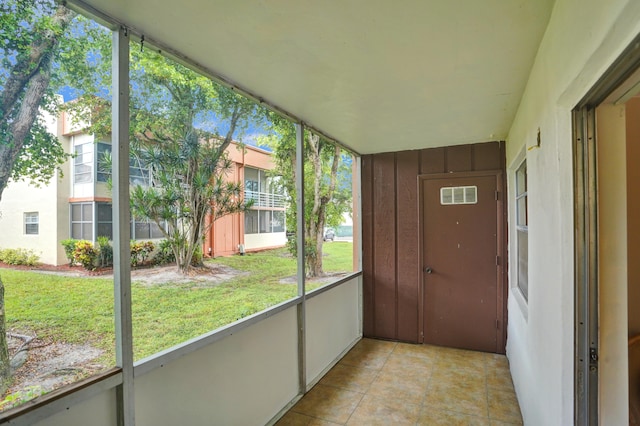 view of unfurnished sunroom