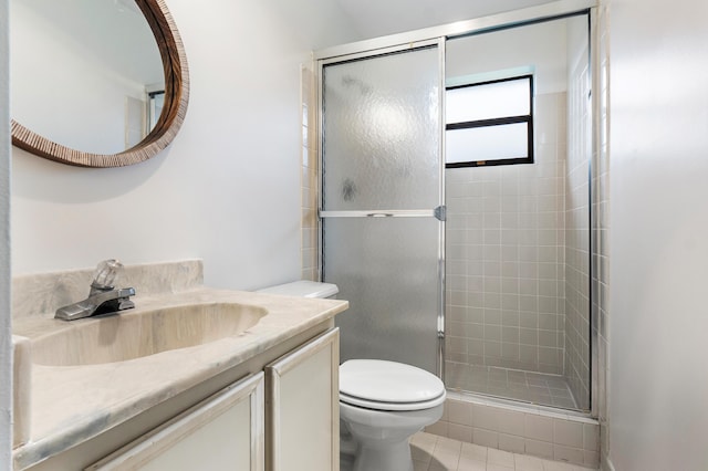 4360 Eucalyptus Tree Ct Unit A, Boynton Beach, FL 33436 - full bath featuring vanity, tile patterned floors, a shower stall, and toilet