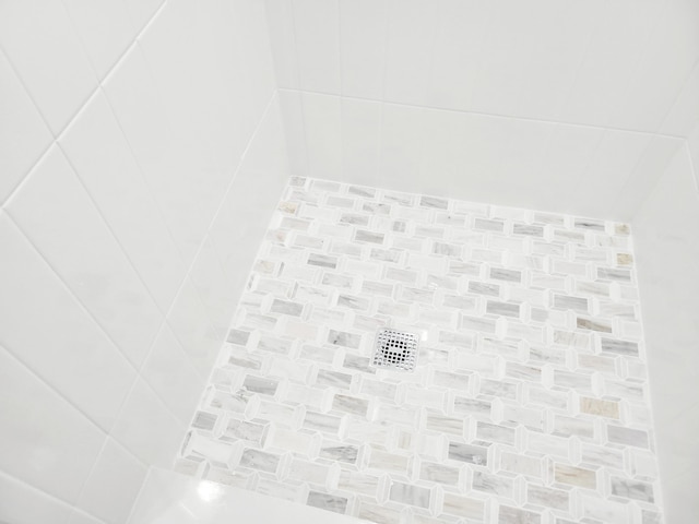 room details with a shower