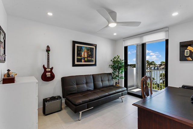 office with ceiling fan