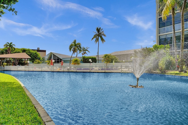 view of swimming pool