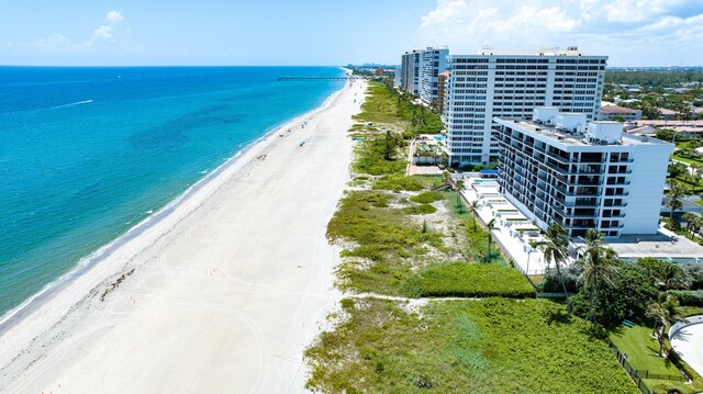 1800 S Ocean Blvd Unit 5C, Boca Raton, FL 33432 - aerial view of extended coastline and apartment complex / building