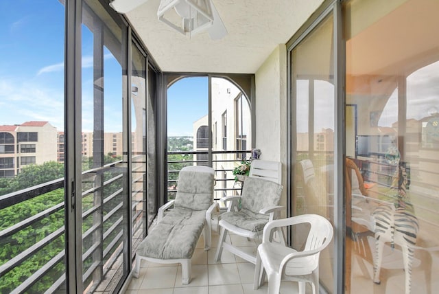 view of sunroom / solarium