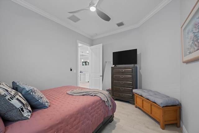 bedroom featuring crown molding, light hardwood / wood-style flooring, and ceiling fan